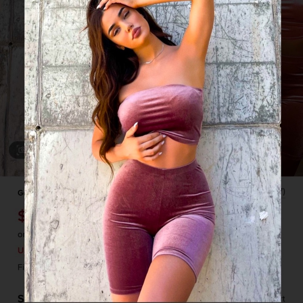 Fashion Nova Set "Getting Even Velvet Short Set"-Mauve NWOT LARGE